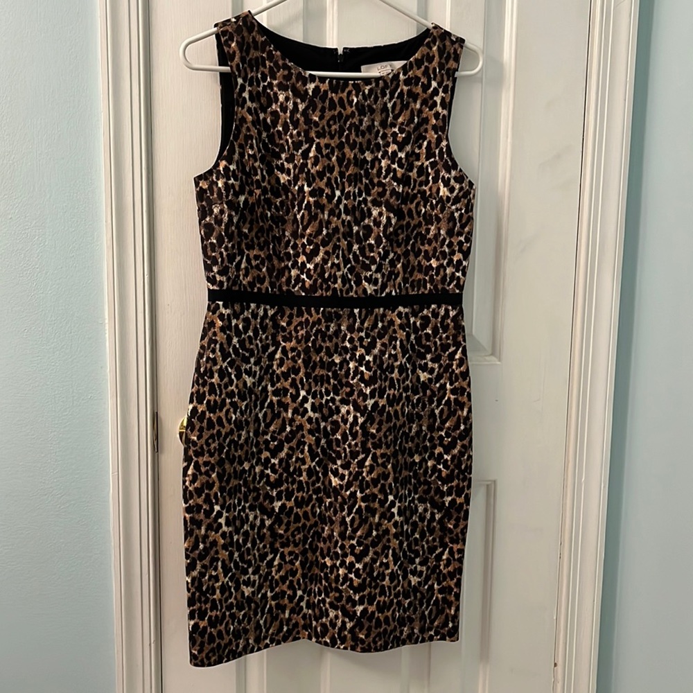 Adorable brand new Loft leopard print dress. Size 4P